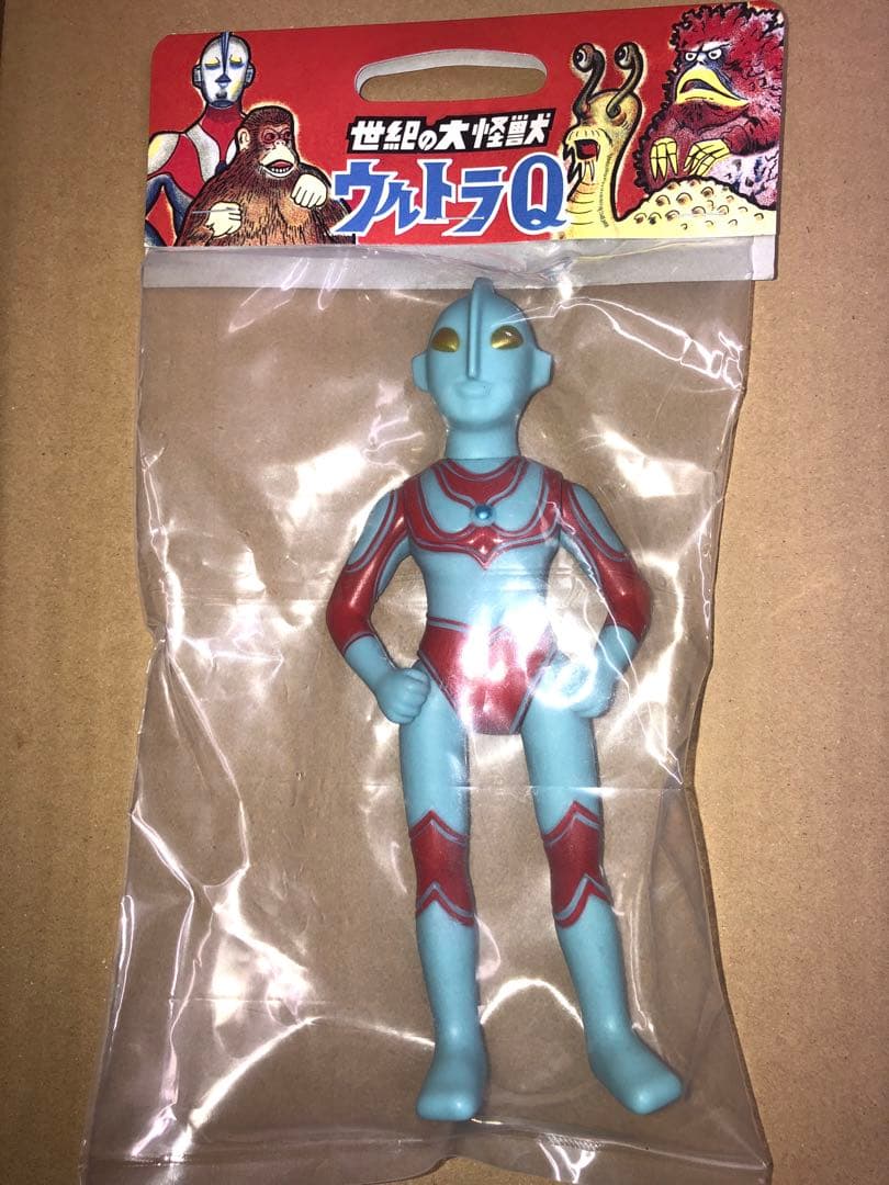 マルサン ウルトラマンジャック ミドル 金目 水色 レトロカラー ソフビ 奇跡の再入荷！羽田空港で即日完売したマルサンの『ウルトラマン』記念