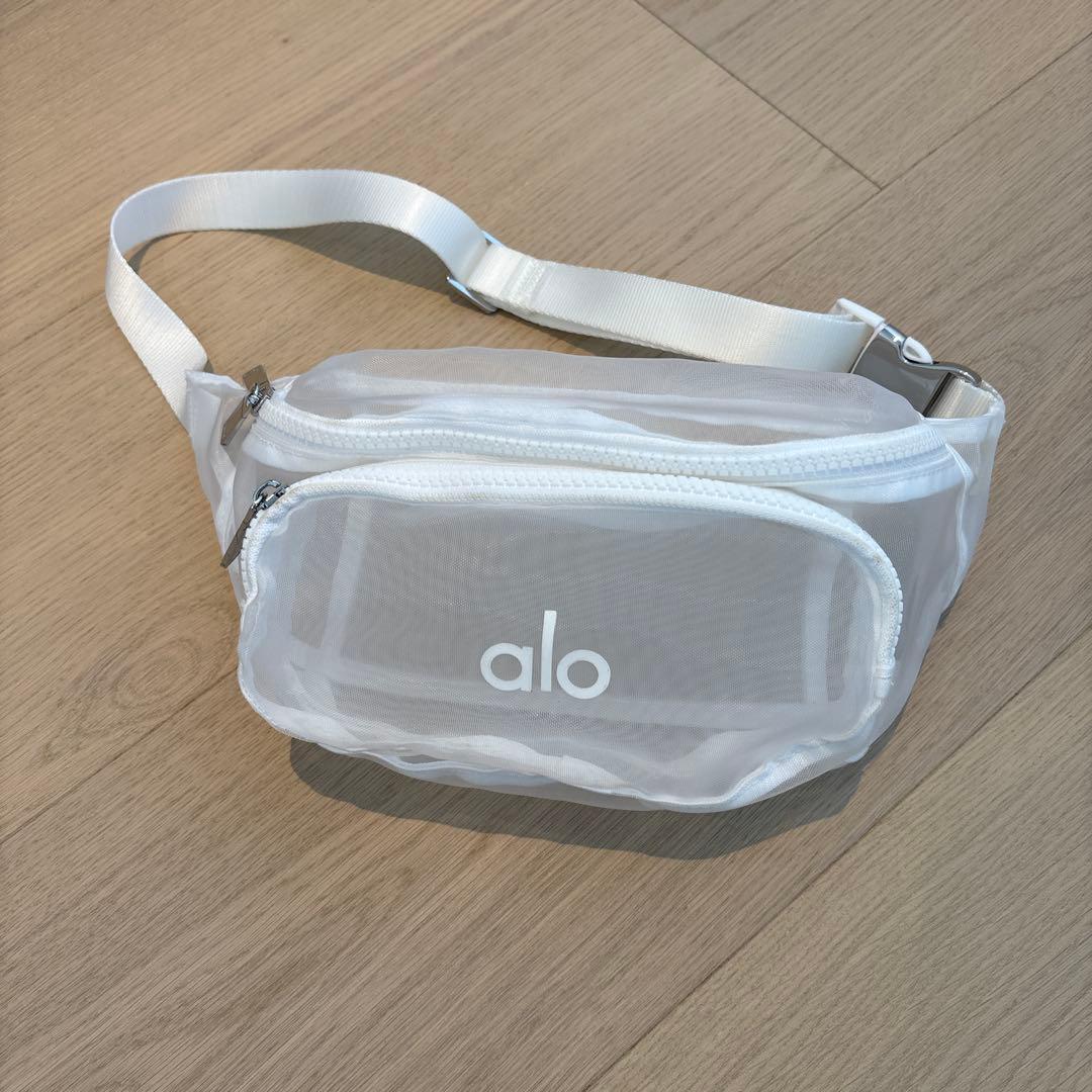 alo ♪ ウエストポーチ - メルカリ
