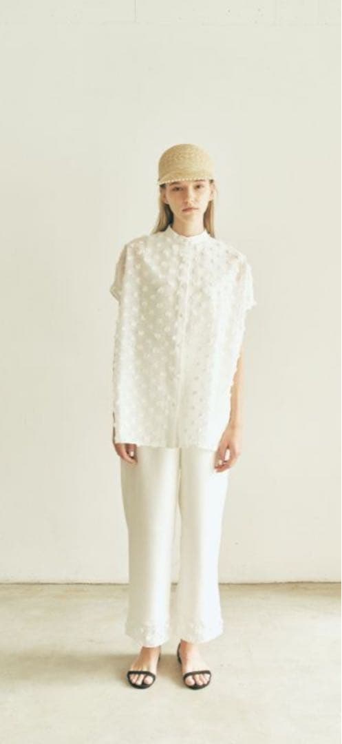 HIAND Fluffy dot Shirt