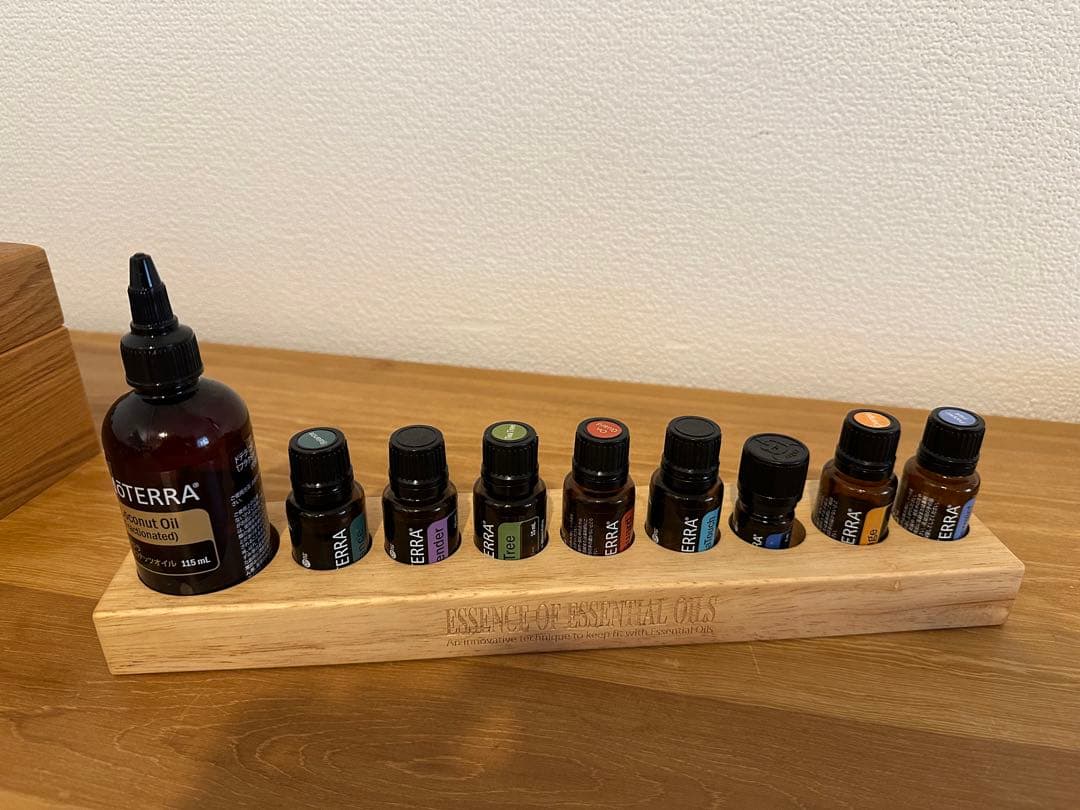 ドテラ doTERRA 【オイルコレクション登録キット 】 - メルカリ