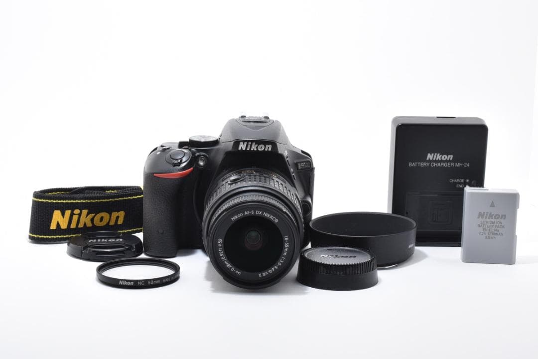 Nikon D5500 デジタル一眼レフ + 18-55mmレンズ Amazon | Nikon デジタル一眼レフカメラ D5500 18-55 VRII レンズ