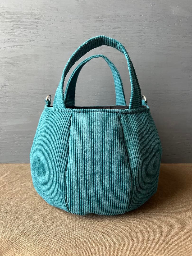 にさおり様専用ページ バルーンバッグ ころりんバッグ 旅行バッグ