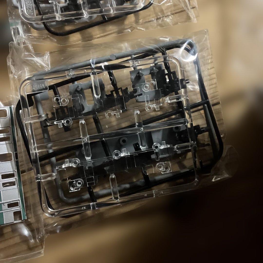 E233系 埼京線 2箱 箱開封 Bトレインショーティー - メルカリ