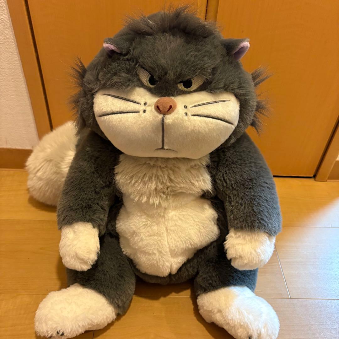 ディズニーストア ルシファー ぬいぐるみ - メルカリ