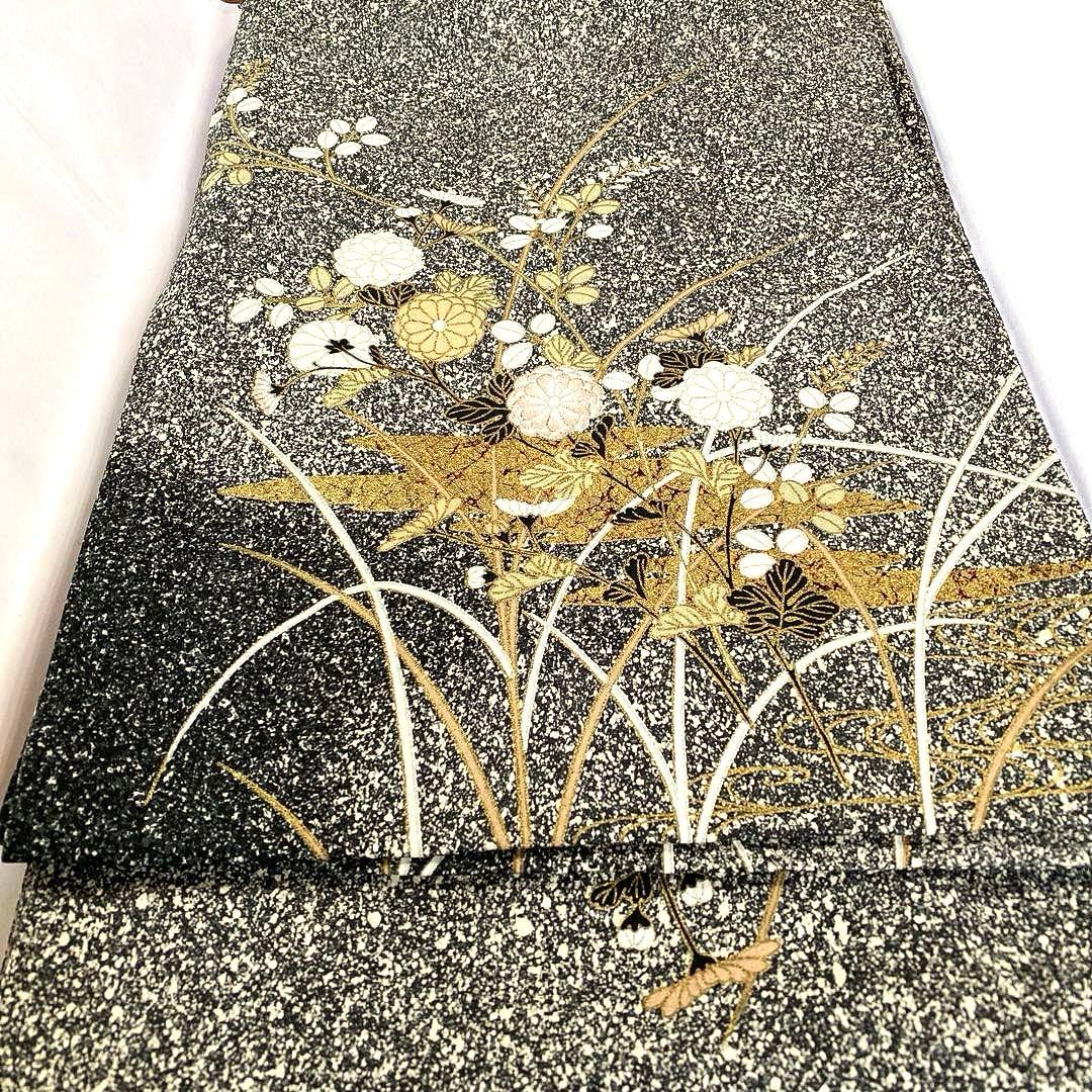 着物-袷着物2 秋草文様 黒地に金彩上品で華やかな装い【訪問着】【正絹