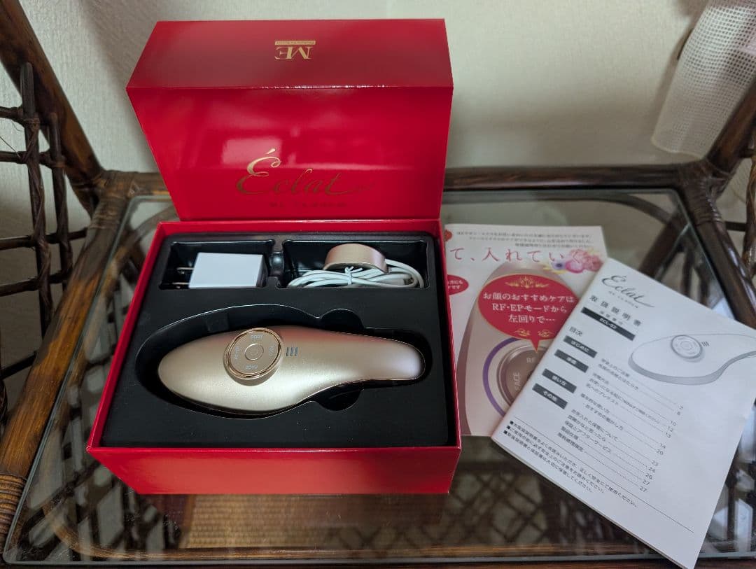 Éclat 　ラボンエクラ美顔器 ゴールド ラボンエクラ 美顔器 EMS IKKO ME ラジオ派 LABOUM : これがいちばん