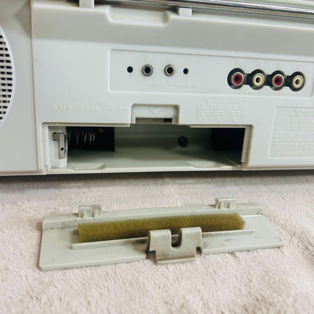 希少 動作品】SANYO MR-Q4 6スピーカー レトロラジカセ 当時物