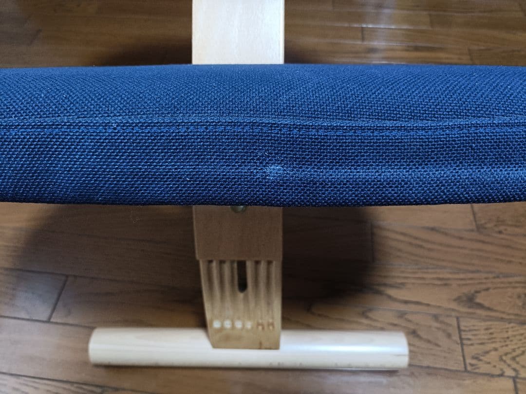 リボ社 Balans EASY バランスイージーチェア ネイビー - メルカリ