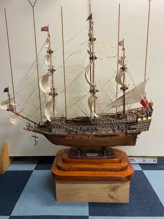 模型船　ソブリン　オブ　ザ　シーズ 完成品模型】ソブリン・オブ・ザ・シーズ号 木製帆船模型 豪華3層砲列