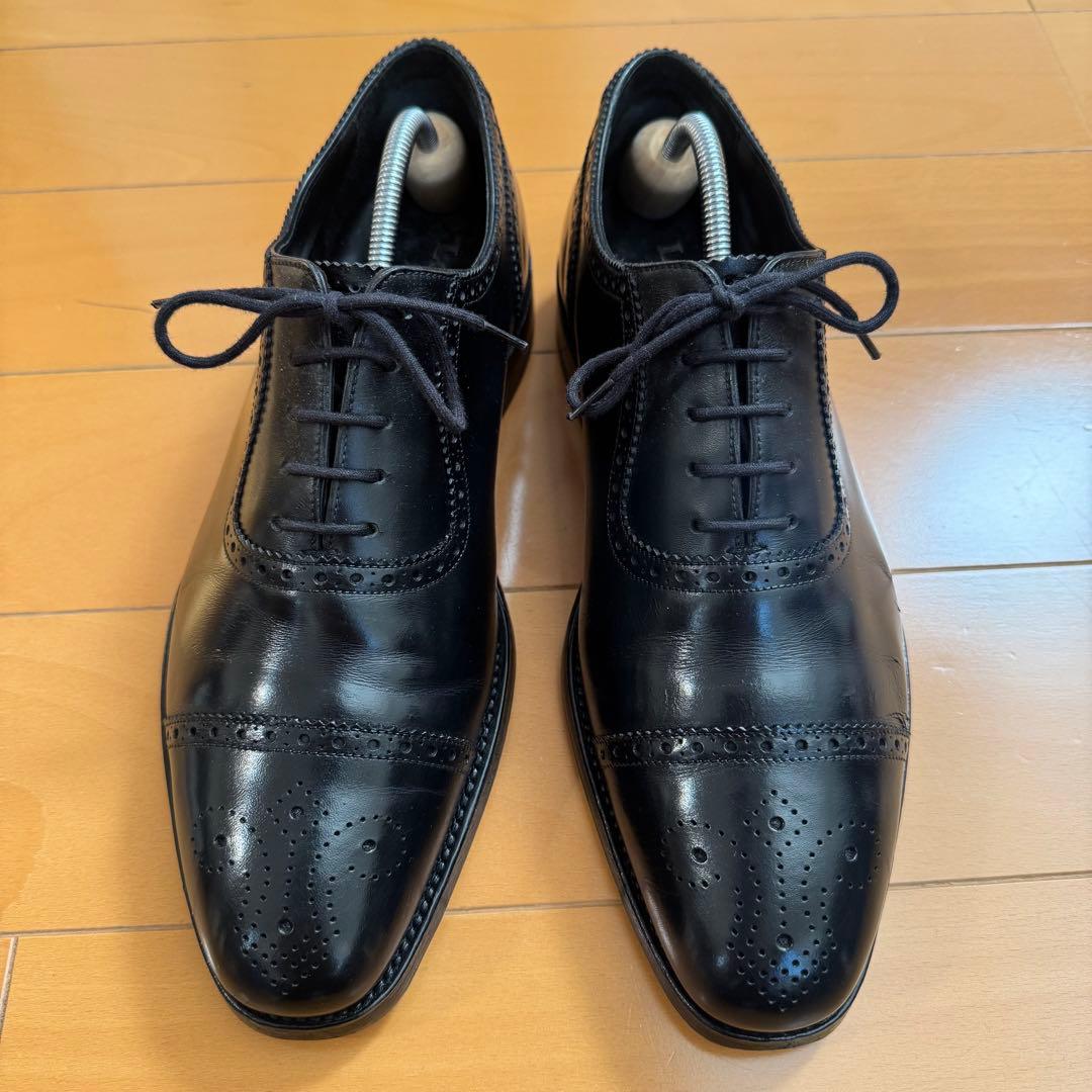 Loake 英国製 セミブローグ UK 7.5 黒 革靴