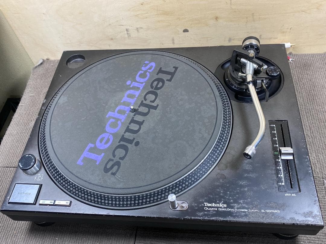 02 technics SL-1200mk3 ターンテーブル Technics（テクニクス） Technics SL-1200MK3 Direct Drive Turntable