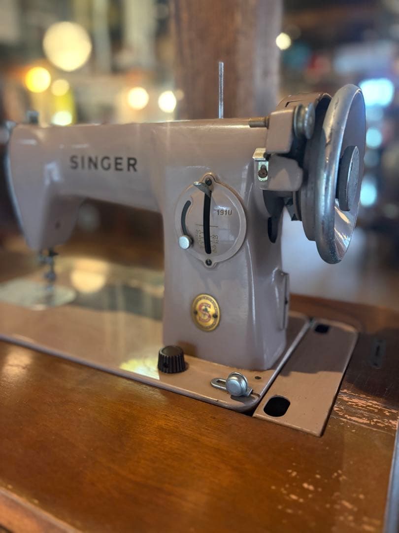 SINGER シンガー 足踏みミシン アンティーク ヴィンテージ 什器 - メルカリ