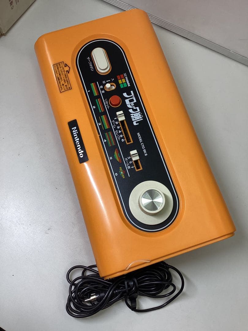 Nintendo テレビゲーム ブロック崩し CTG-BK6 オレンジ - メルカリ