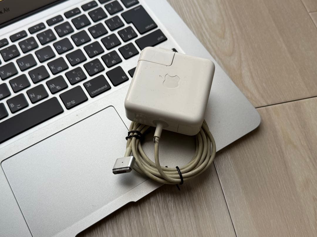 MacBook Air 13インチ シルバー 256GB - メルカリ