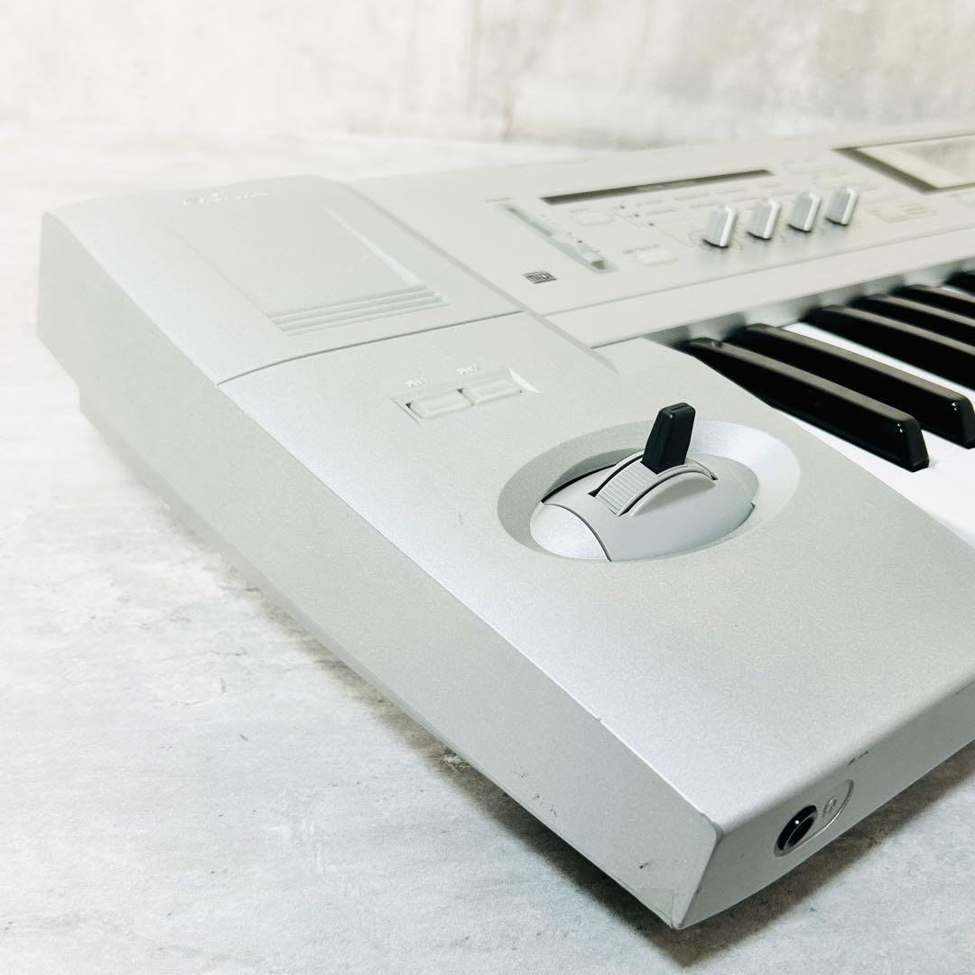 名機 KORG コルグ TRITON LE 61鍵盤 シンセサイザー 動作品 - メルカリ