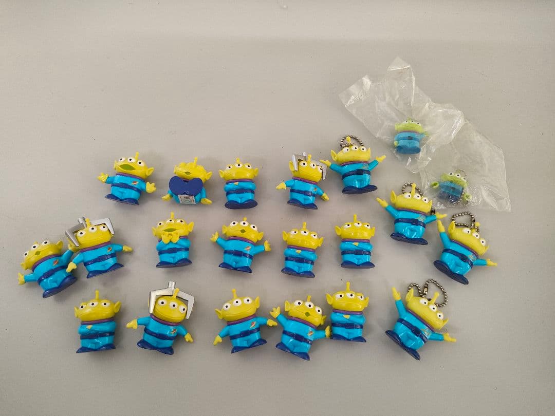 トイ・ストーリー リトルグリーンメン ミニフィギュア SEGA まとめ　21体 トイ・ストーリー - 非売品☆リトルグリーンメン フィギュア 20体