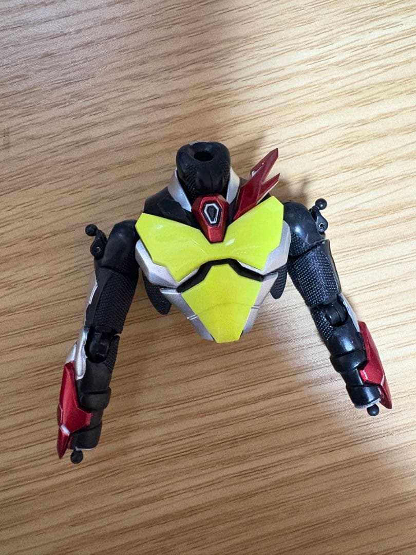 S.H.Figuarts仮面ライダーゼロツー 初期不良対応済み