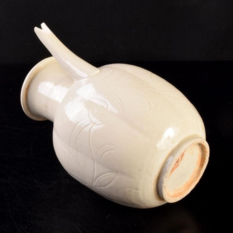 中国 徳化窯白磁 刻花文 水注瓶 C 6903 - メルカリ