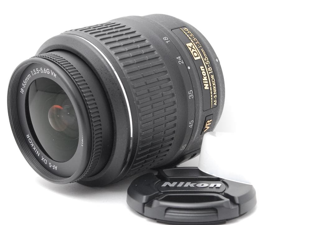 ショット数8枚 ほぼ新品】Nikon D3200 スマホ転送 箱・付属品付き