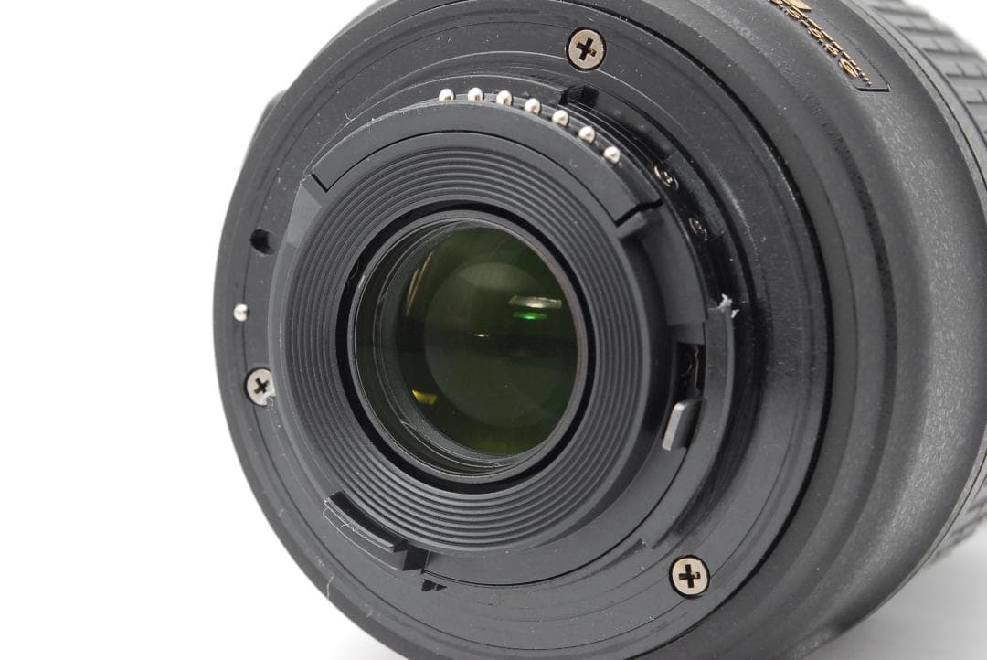 ショット数8枚 ほぼ新品】Nikon D3200 スマホ転送 箱・付属品付き