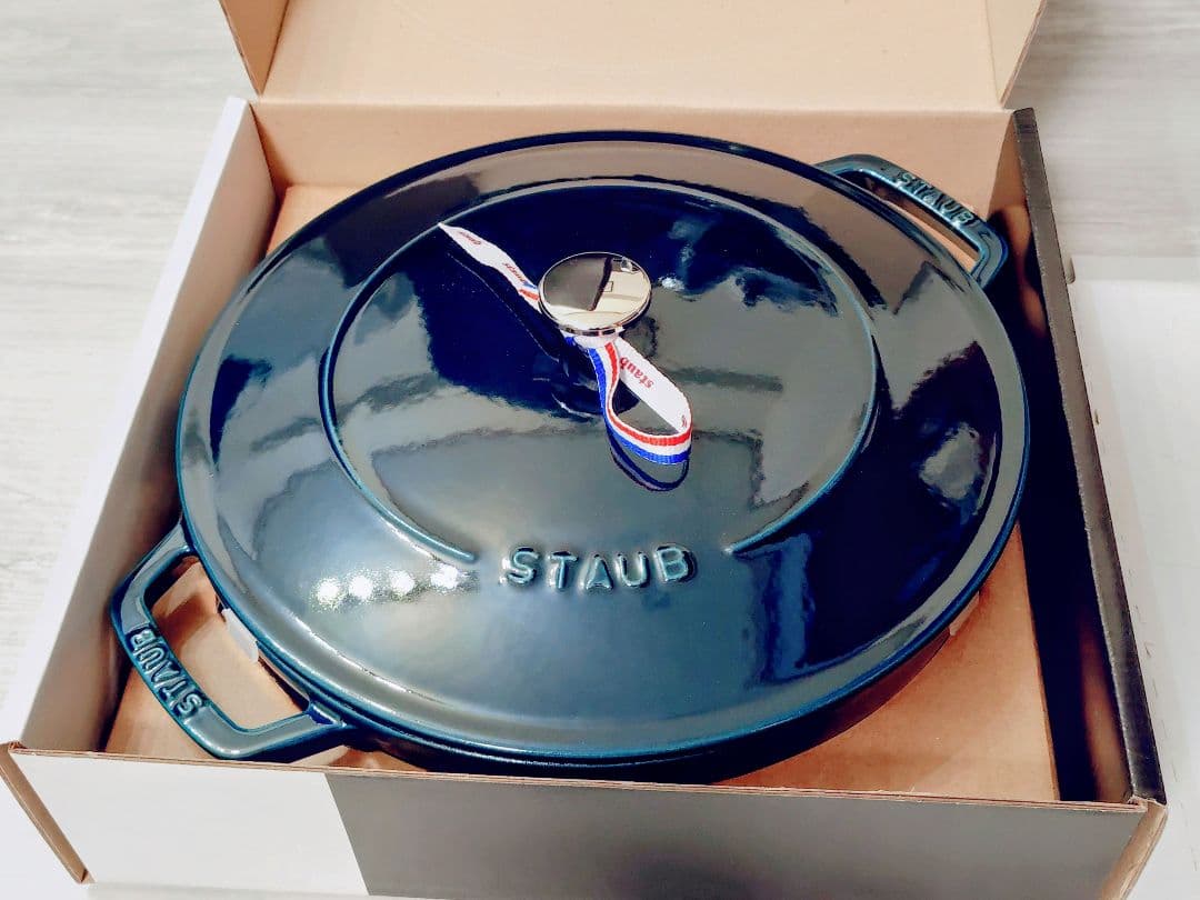 レア限定カラー ラメール 28cm STAUB ストウブ ブレイザー ソテーパン レア限定カラー ラメール 28cm STAUB ストウブ ブレイザー ソテーパン