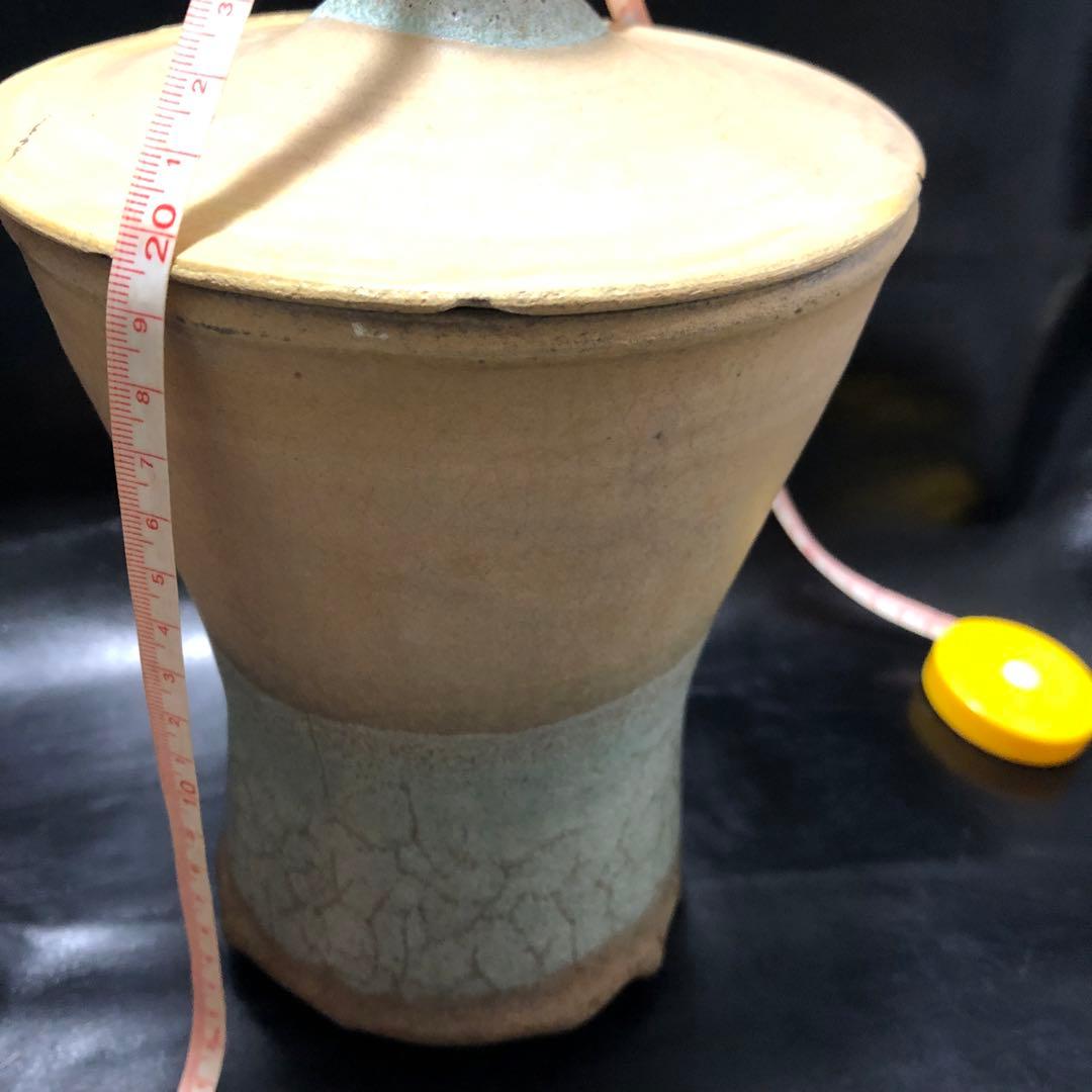 美しい古美術◼️蔵の裏からかなり雰囲気のある蓋のある花瓶のような謎