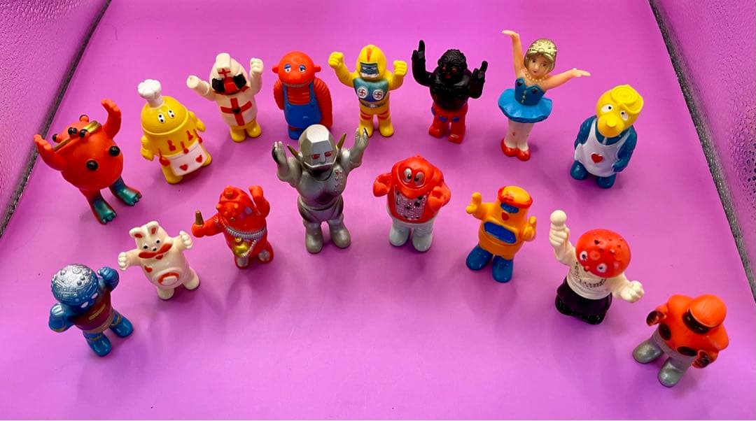 ぜんいん集合 ロボットがっこう 16体コンプリートセット 台紙付き ポピー 極美 ポピー/日本製 ロボットがっこう 3期生セット