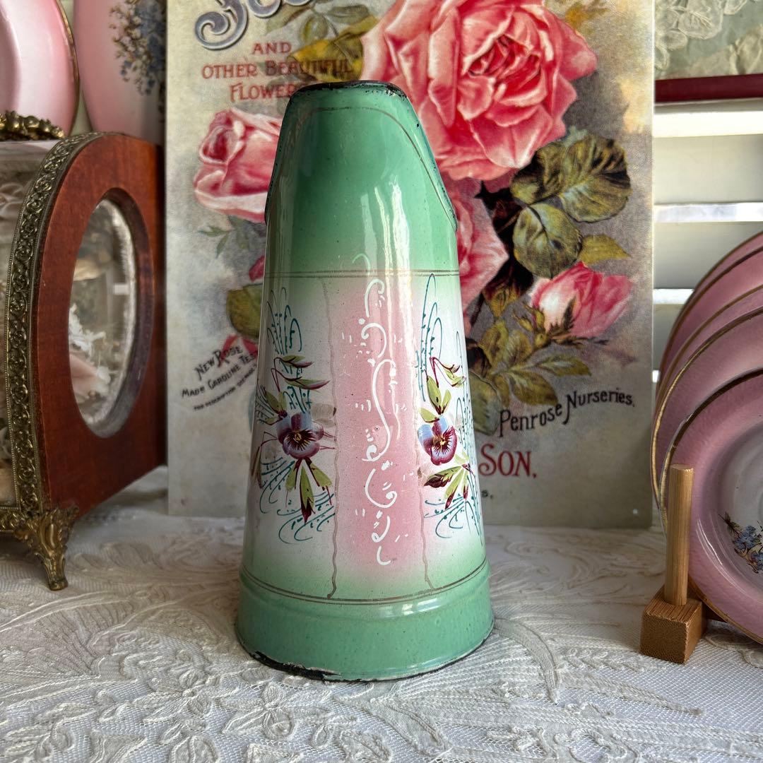 フランスアンティーク グリーングラデーション ホーロー水差し - メルカリ