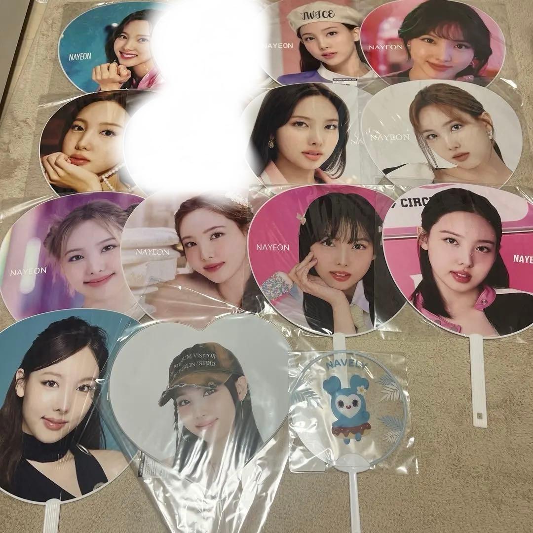 TWICE うちわ ナヨン - メルカリ