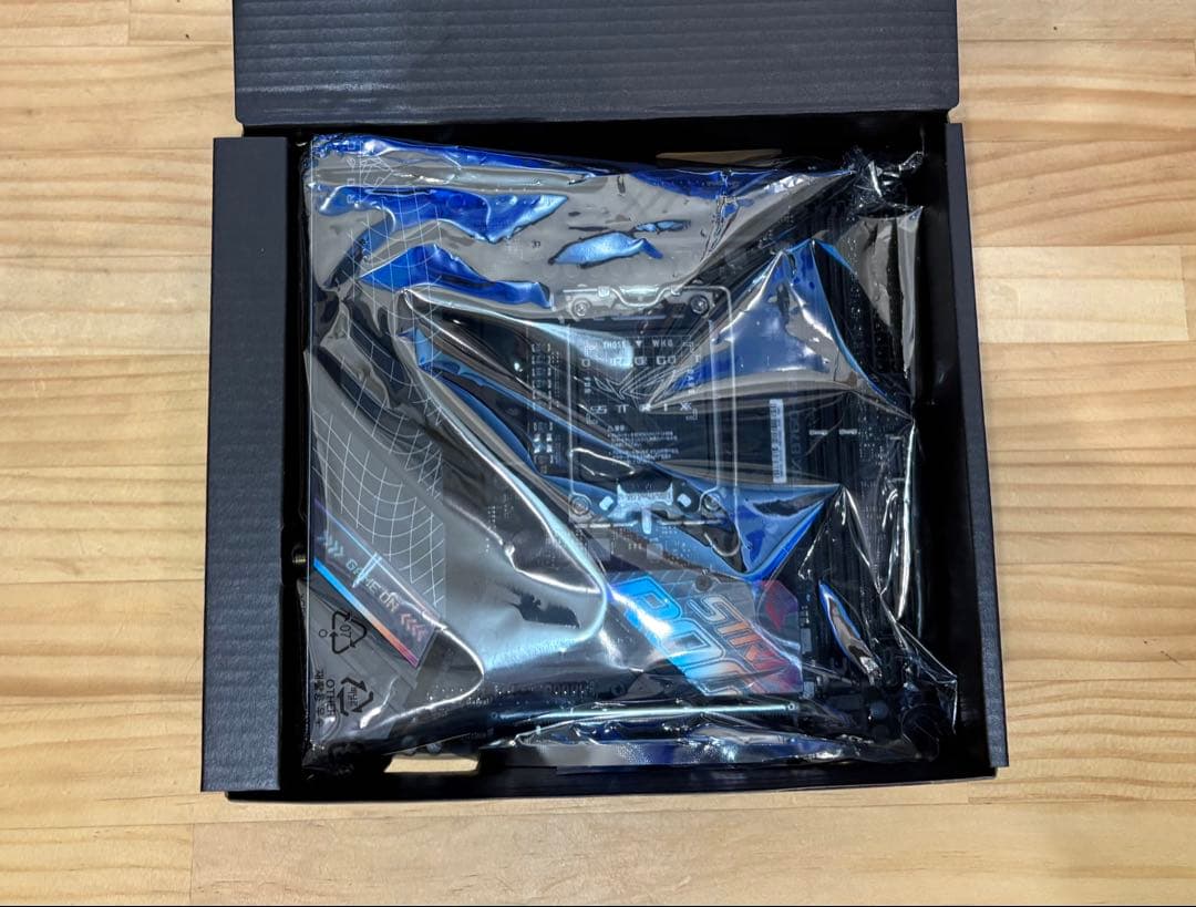 お正月特割 mini-ITX ROGSTRIX B760-I WIFI - メルカリ