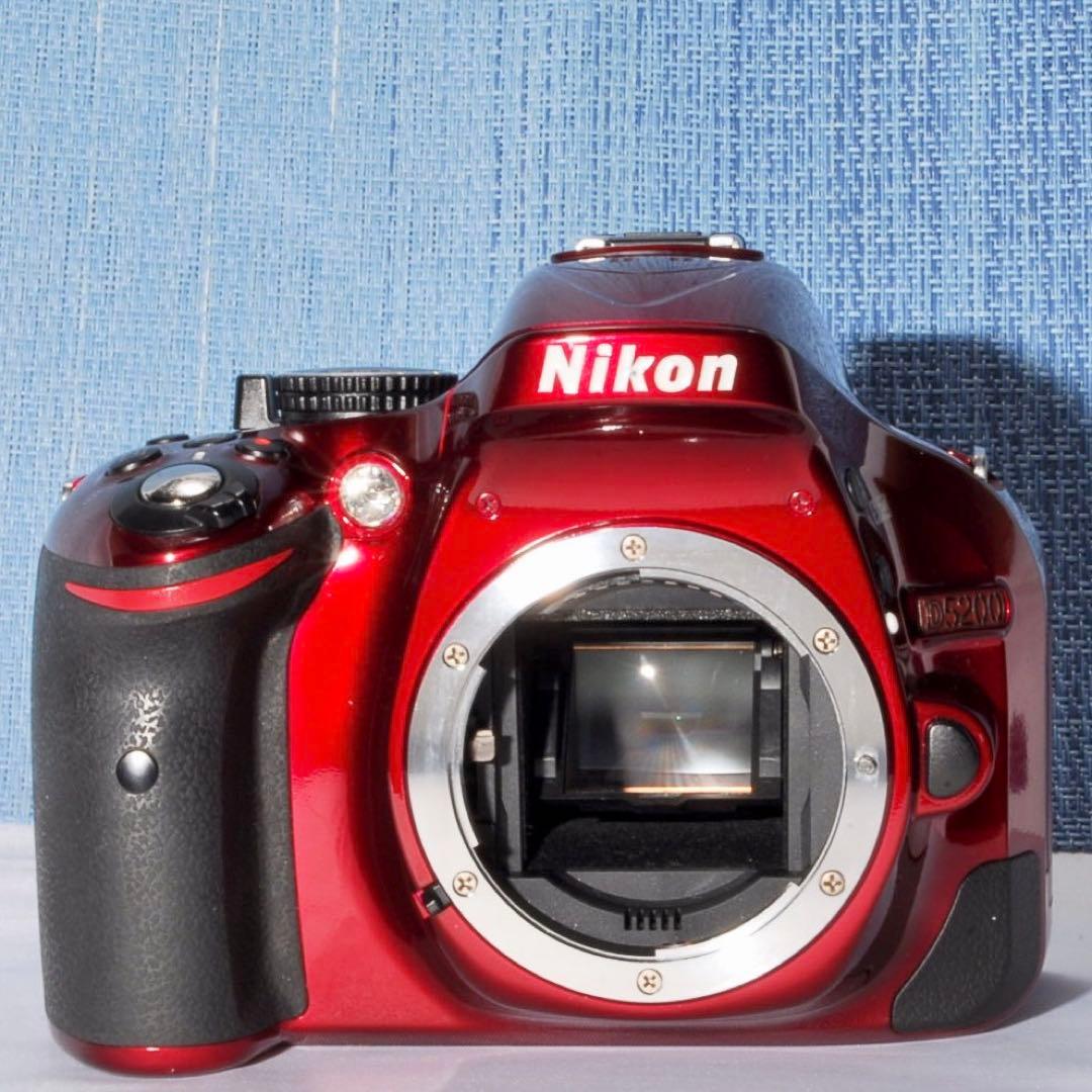D5200 訳あり品！　✨ボディー傷少なく美品です✨　ＡＦ動作不良