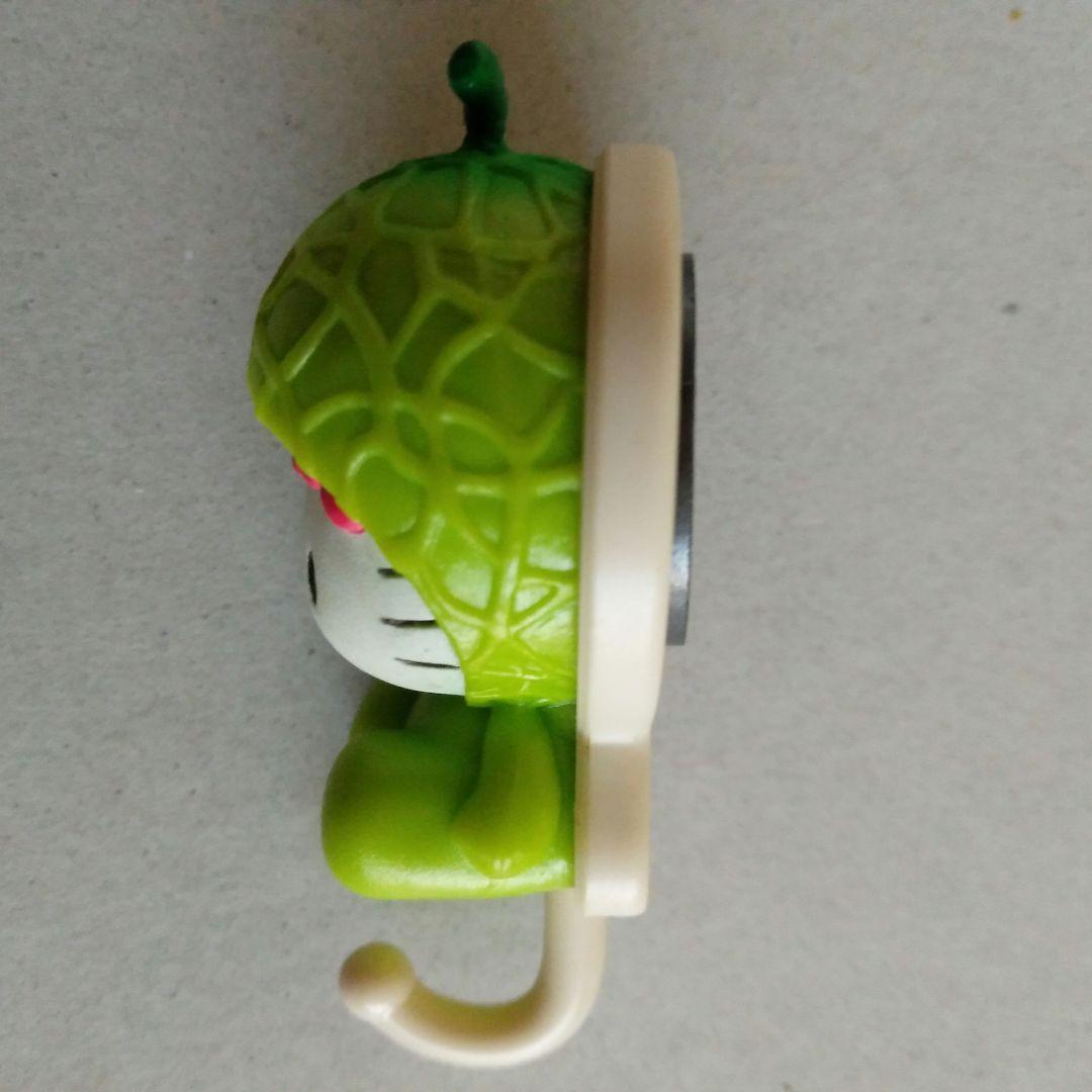 マグネット フック ハローキティ フルーツ なっちゃん - メルカリ