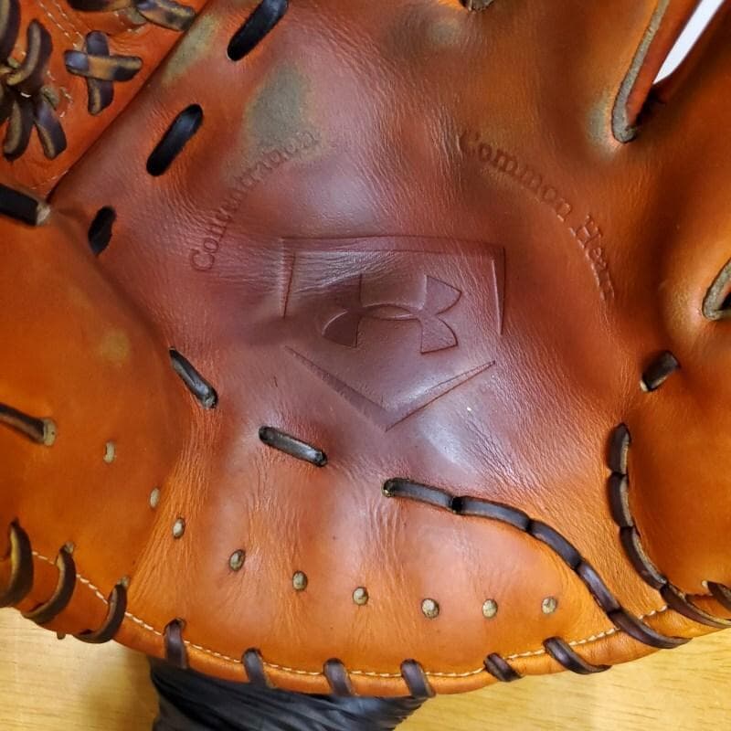 アンダーアーマー 松田宣浩モデル 限定品 高校野球対応 内野用 硬式