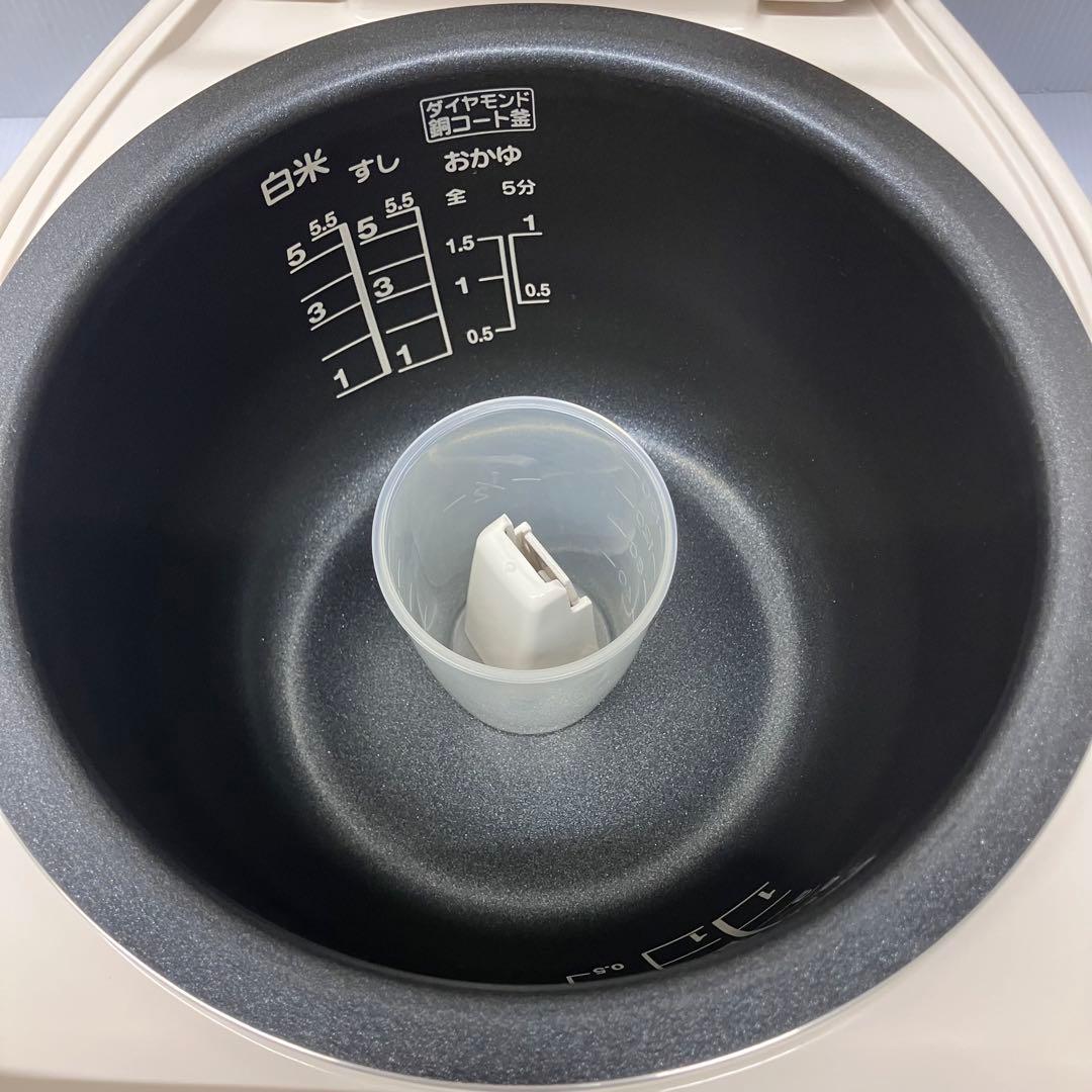 TOSHIBA/東芝】東芝保温窯 炊飯器 RC-10MSD ライトベージュ - メルカリ