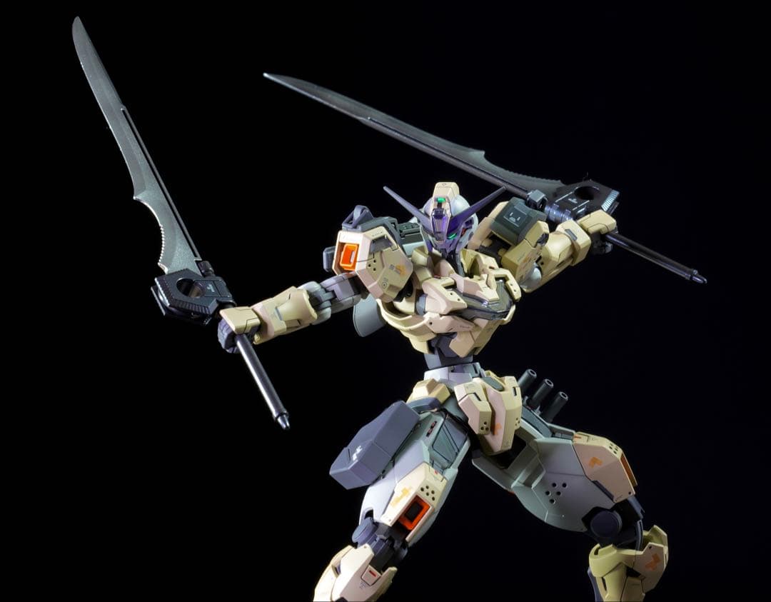 HG 陸戦型ガンダムキャリバーン【デザート迷彩カラー】 完成品 全塗装