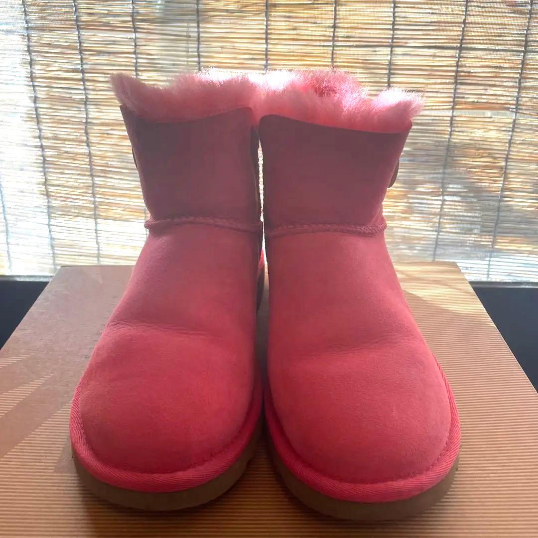 値下げ！【極美品】UGG ムートンブーツ ピンク - メルカリ