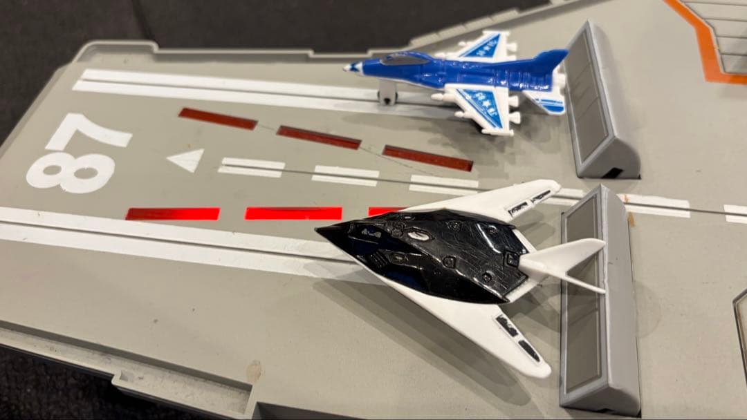 アメリカ 空母母艦モデル 30インチ 音声効果付き