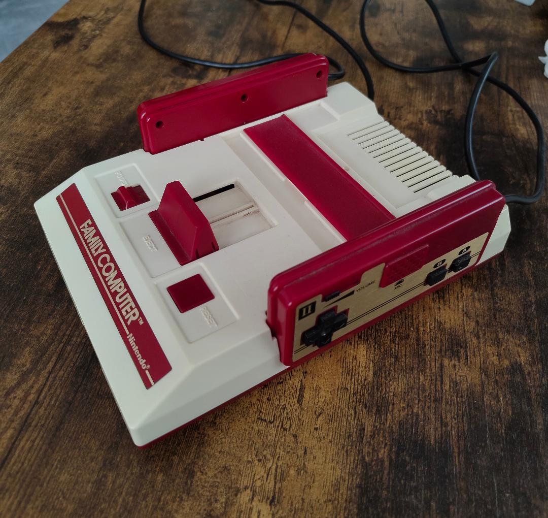 ファミコン 初期型 動作確認済み - メルカリ