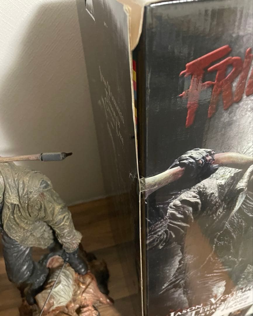 SIDE SHOW】13日の金曜日 ジェイソン スタチュー 1000体限定 - メルカリ