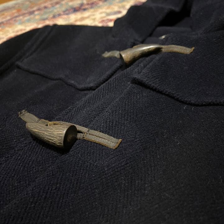 イングランド製グレンモアの多分ムーアブルック生地のネイビーダッフル