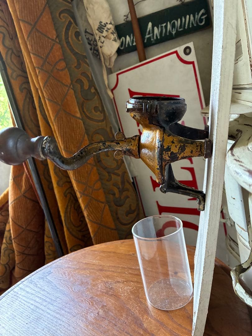 アンティーク 壁掛けコーヒーミル グラインダー 本体のみ 金色100年