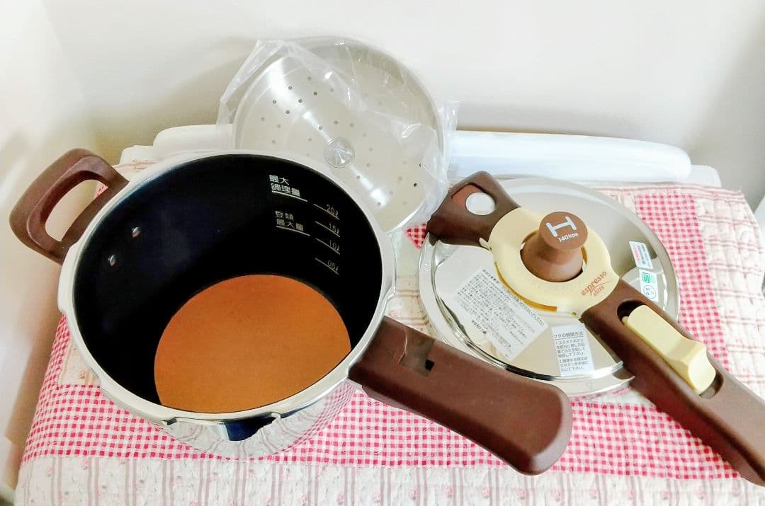 (新品未使用)ワンダーシェフ 魔法のクイック料理圧力鍋 3.0L