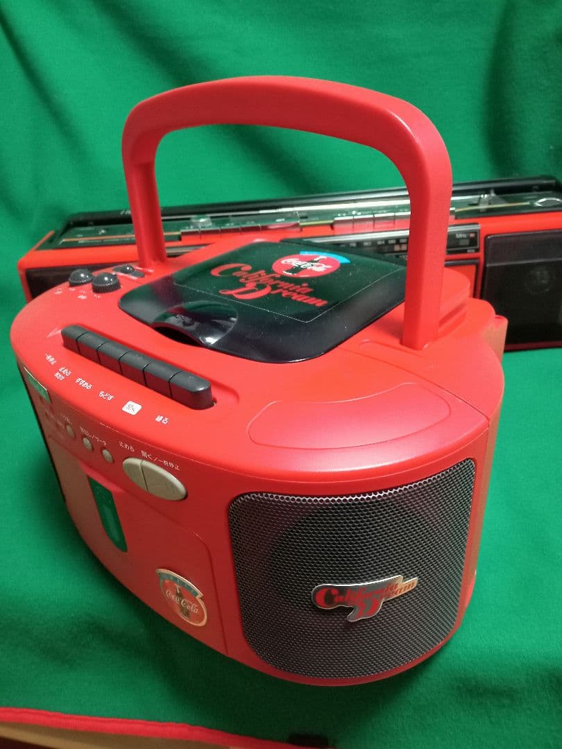 Coca-Cola ラジカセ 赤、CD2台セットジャンク品 - メルカリ