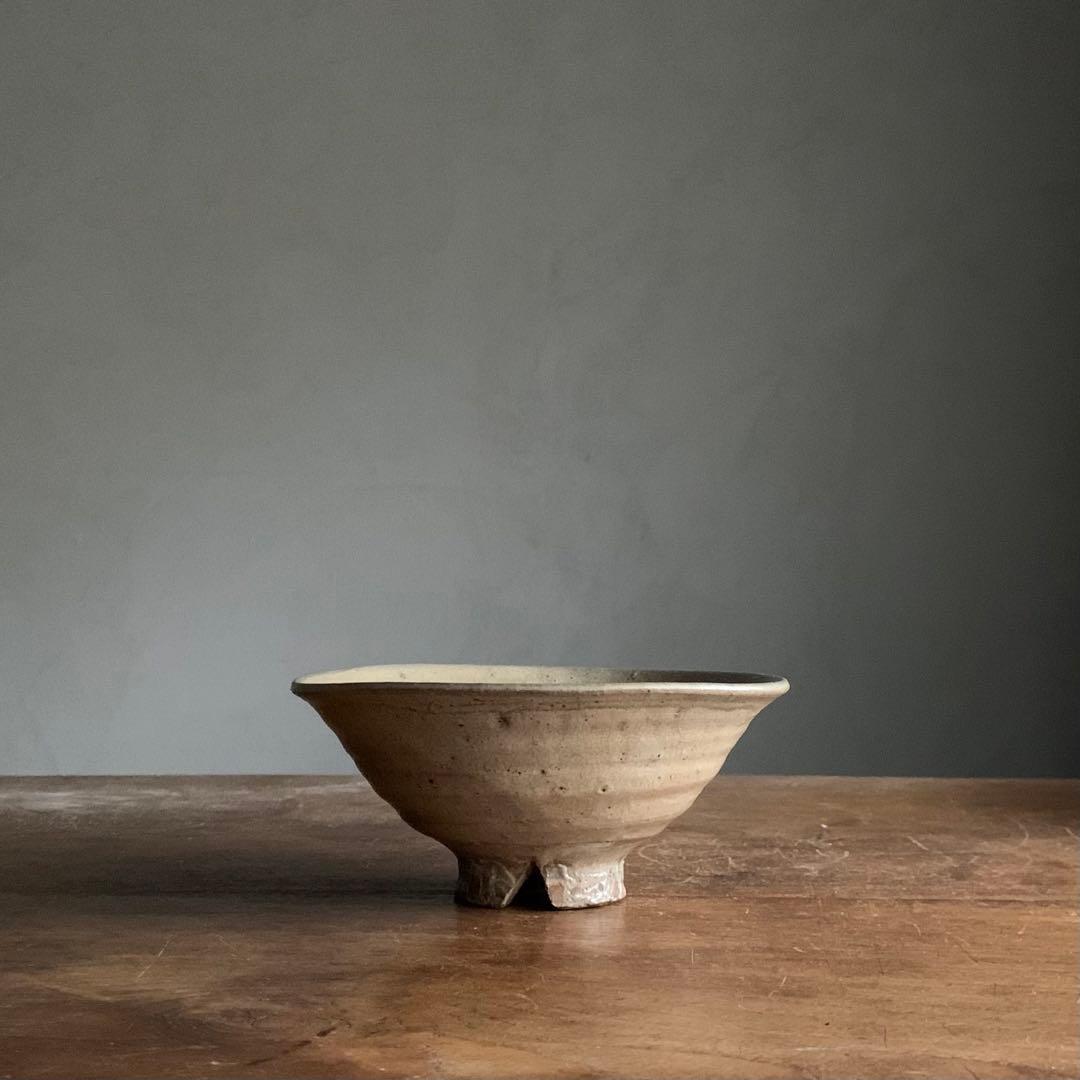 古萩 茶碗 江戸時代 茶道具 古道具 古美術 アンティーク 萩焼 江戸時代 古萩俵手茶碗（1603–1867 CE） | 入蘆花（ロカニイル）