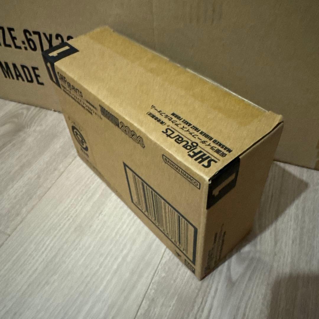 S.H.Figuarts （真骨彫製法） 仮面ライダーファイズ アクセルフォーム