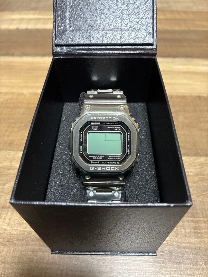 時計 G-SHOCK GMW-B5000D-1JF silver G-SHOCK GMW-B5000D-1JF フルメタル シルバー メンズ 耐衝撃構造 タフ