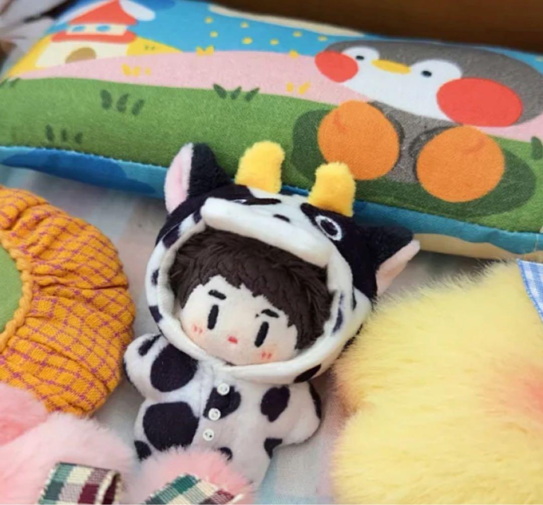 王一博5cmぬいぐるみ服 - メルカリ