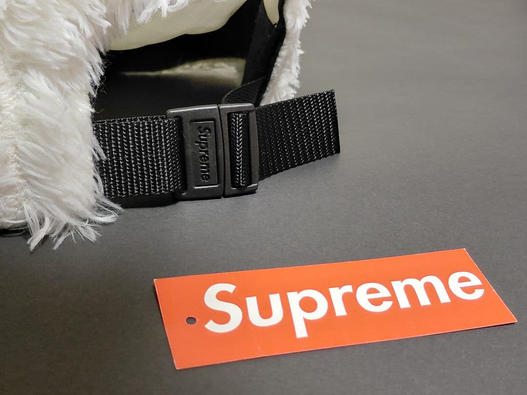 【新品・未着】Supreme Faux Fur Camp Cap \"White\"