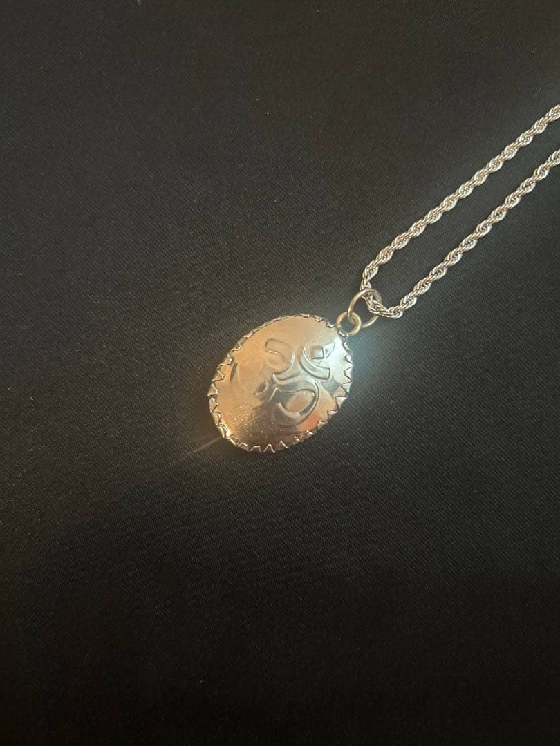 藤井風 イメージペンダント ネックレス 【オーム文字・クリシュナ・青