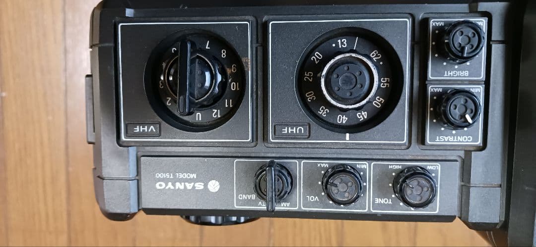 SANYO モデルT5100 77年製TV UHF VHF - メルカリ